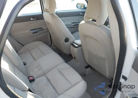 2009 Volvo S40 2.4I z USA, uszkodzony, nr VIN YV1MS382X92456540